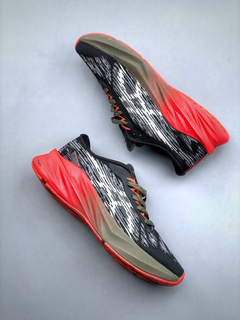 Asics NovaBlast 3 - Linha Premium