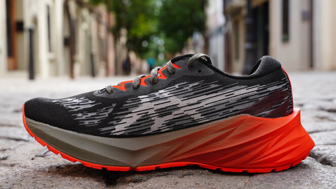 Asics NovaBlast 3 - Linha Premium